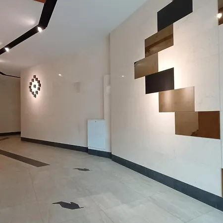 Appartamento Modern Comfort Near Airport, The Mall, Techpark By Keybox *